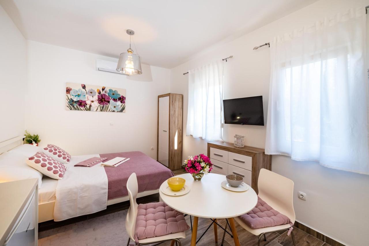 Studio Apartment Gina 자다르 외부 사진